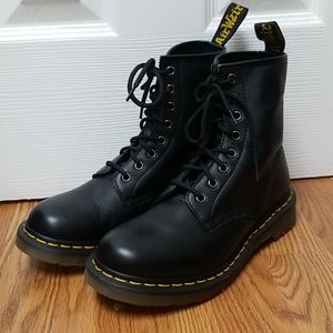 Dr Martens 1460 Nappa combat boots